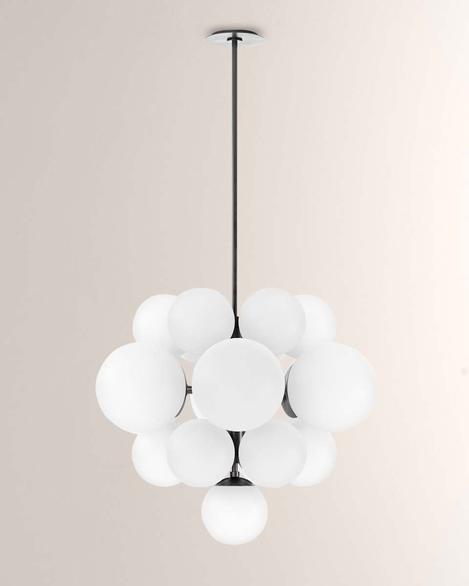 Schwung Collection Nova 19-Light Chandelier